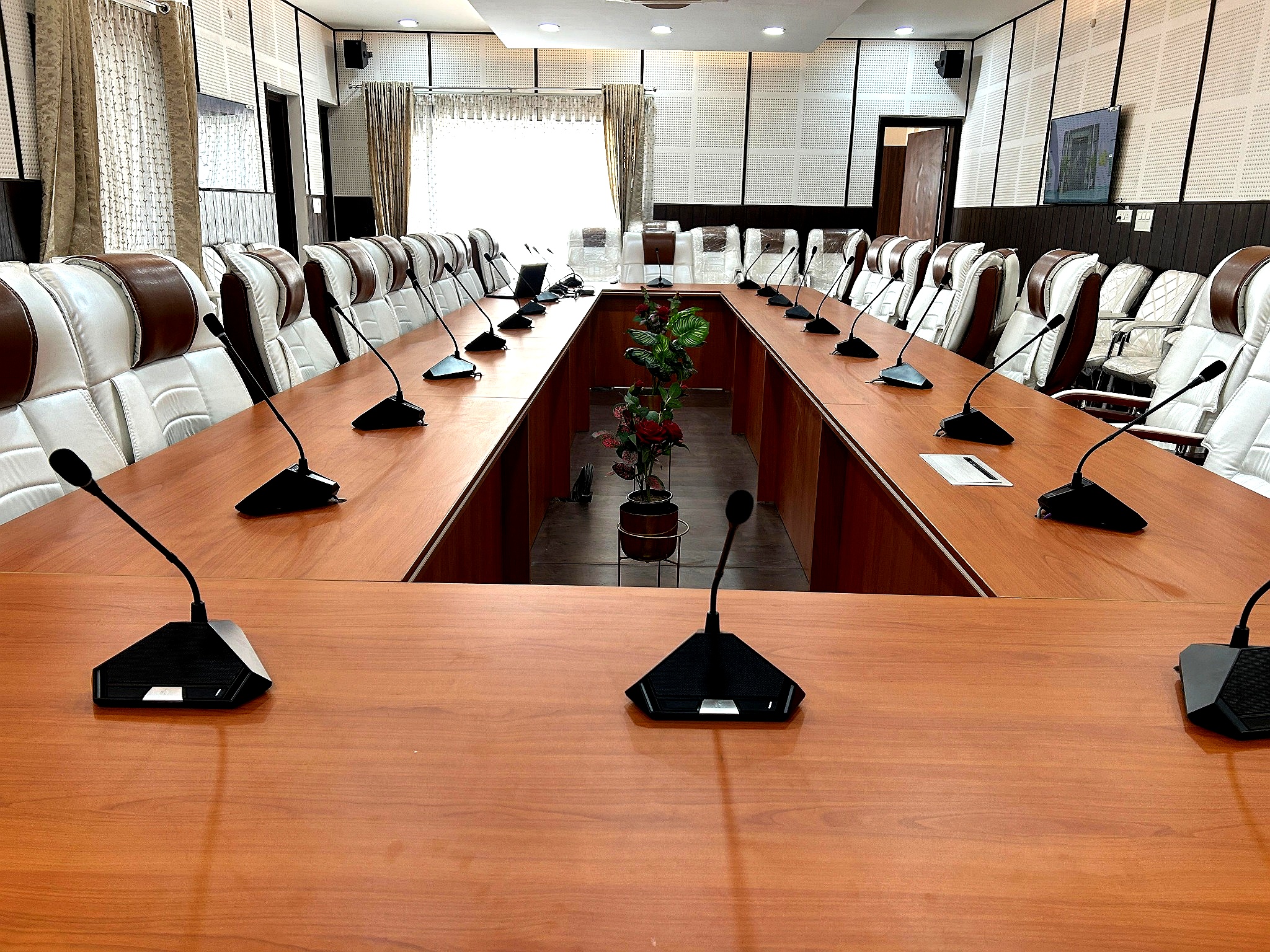 POLICE HEADQUARTER , LUCKNOW